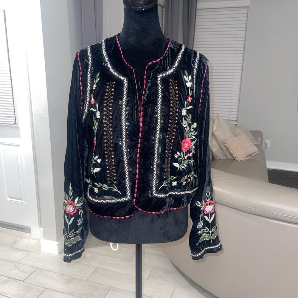 Rare NafNaf Naf Naf Size 40 beaded Embroidered Black velvet Jacket - Picture 2 of 8
